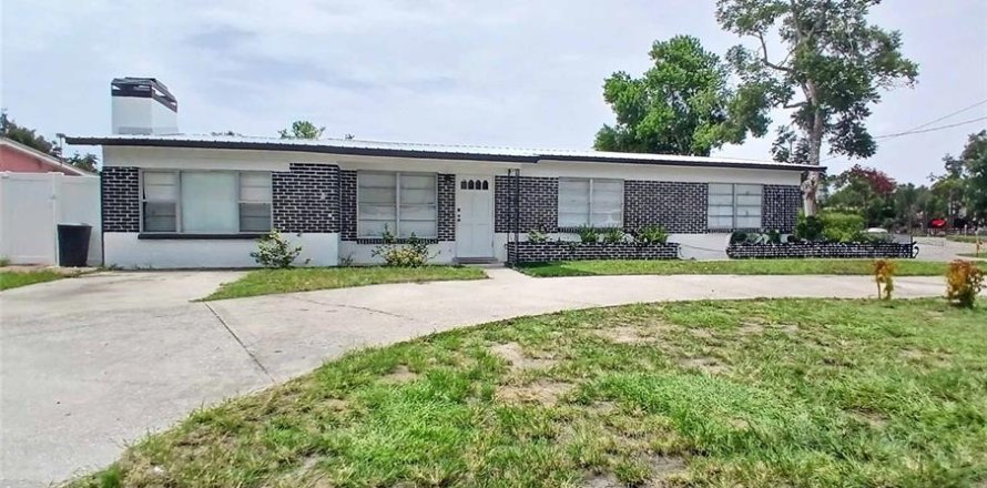 Casa en Tampa, Florida 4 dormitorios, 153.47 m2 № 1917187