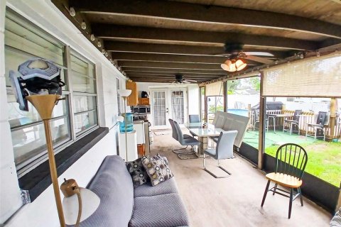 Casa en venta en Tampa, Florida, 4 dormitorios, 153.47 m2 № 1917187 - foto 26