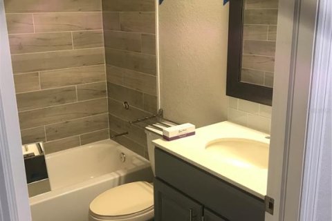 Appartement à louer à Port Charlotte, Floride: 2 chambres, 100.33 m2 № 2106008 - photo 5