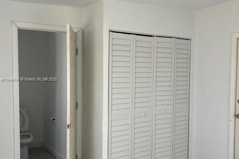House in Miami, Florida 4 bedrooms, 125.23 sq.m. № 1849281 - photo 18