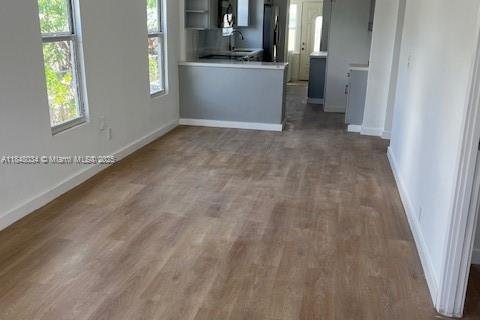 House in Miami, Florida 4 bedrooms, 125.23 sq.m. № 1849281 - photo 4