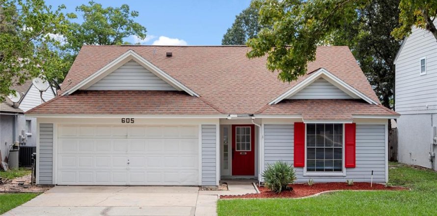 House in Lake Mary, Florida 3 bedrooms, 121.7 sq.m. № 1850921