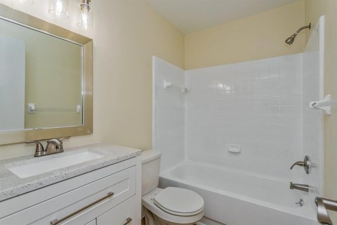 Condominio en venta en Orlando, Florida, 2 dormitorios, 79.06 m2 № 1359070 - foto 11
