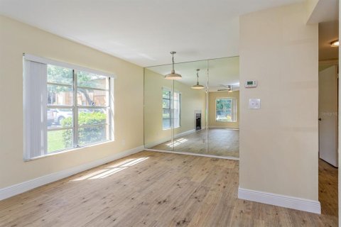Condominio en venta en Orlando, Florida, 2 dormitorios, 79.06 m2 № 1359070 - foto 7