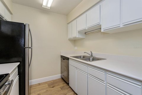 Condominio en venta en Orlando, Florida, 2 dormitorios, 79.06 m2 № 1359070 - foto 12