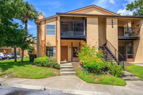 Condominio en venta en Orlando, Florida, 2 dormitorios, 79.06 m2 № 1359070 - foto 1