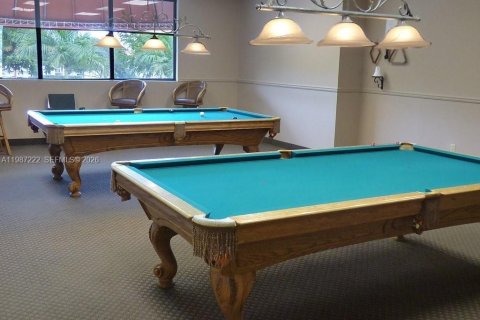 Condominio en venta en Pembroke Pines, Florida, 2 dormitorios, 108.7 m2 № 2047700 - foto 18