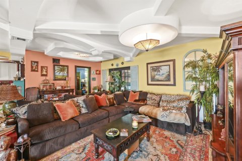 Villa ou maison à vendre à Palm Springs, Floride: 4 chambres, 163.14 m2 № 2146592 - photo 5