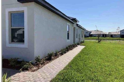 House in San Antonio, Florida 2 bedrooms, 150.13 sq.m. № 1673455 - photo 13