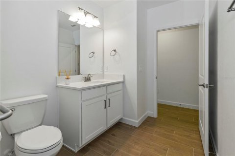 House in San Antonio, Florida 2 bedrooms, 150.13 sq.m. № 1673455 - photo 26