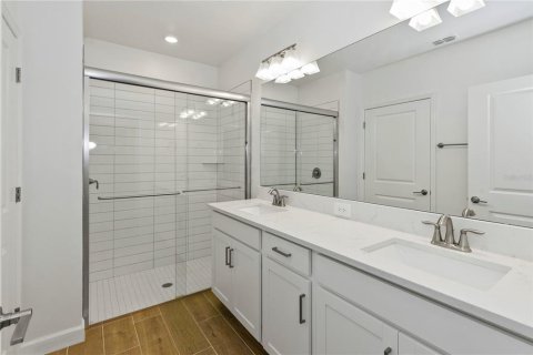 House in San Antonio, Florida 2 bedrooms, 150.13 sq.m. № 1673455 - photo 20