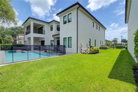 Casa en venta en Hollywood, Florida, 6 dormitorios, 499.54 m2 № 1017967 - foto 1