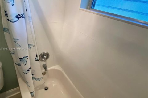 Copropriété à louer à Fort Lauderdale, Floride: 1 chambre, 53.88 m2 № 1844104 - photo 15