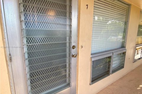 Copropriété à louer à Fort Lauderdale, Floride: 1 chambre, 53.88 m2 № 1844104 - photo 25