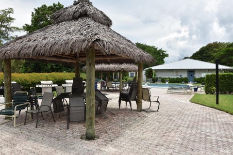 Condo in Lauderhill, Florida, 2 bedrooms  № 2251747 - photo 25