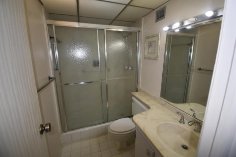 Condo in Lauderhill, Florida, 2 bedrooms  № 2251747 - photo 18