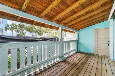 House in Daytona Beach, Florida 2 bedrooms, 113.62 sq.m. № 2220397 - photo 28