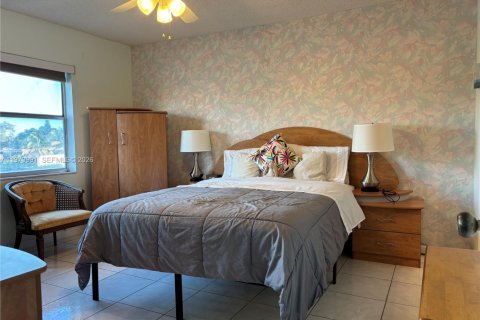 Copropriété à vendre à Sunrise, Floride: 2 chambres, 78.97 m2 № 2036524 - photo 12