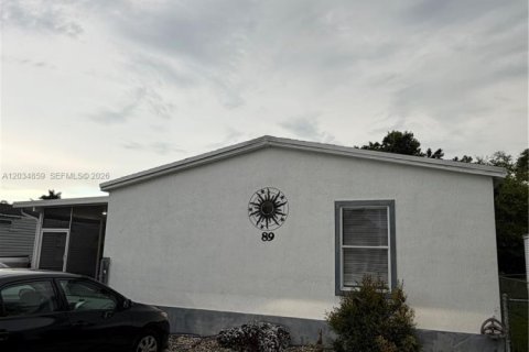 Terreno en venta en Miami, Florida № 2085465 - foto 2