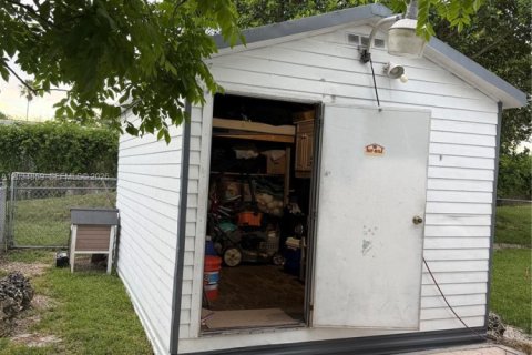 Terreno en venta en Miami, Florida № 2085465 - foto 15