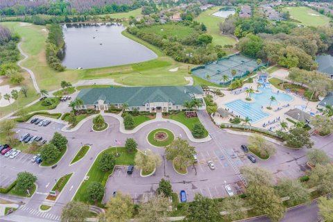 Villa ou maison à vendre à Tampa, Floride: 4 chambres, 161.56 m2 № 2389325 - photo 28