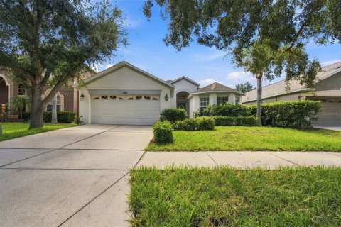 Villa ou maison à vendre à Tampa, Floride: 4 chambres, 161.56 m2 № 2389325 - photo 2