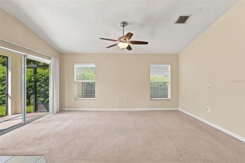 Villa ou maison à vendre à Tampa, Floride: 4 chambres, 161.56 m2 № 2389325 - photo 9