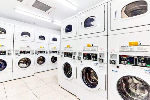 Copropriété à vendre à Miami Beach, Floride: 47.38 m2 № 1985104 - photo 11