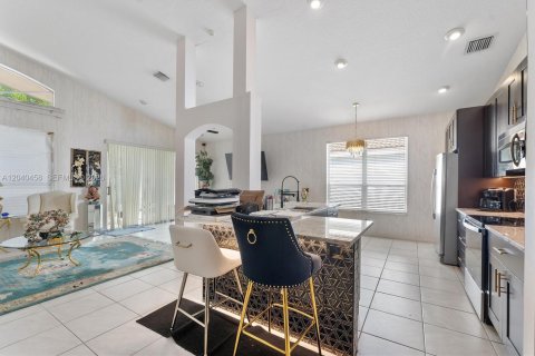 House in Boynton Beach, Florida 3 bedrooms, 173.17 sq.m. № 2087792 - photo 8