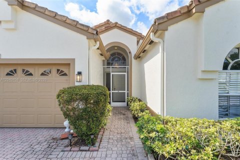 House in Boynton Beach, Florida 3 bedrooms, 173.17 sq.m. № 2087792 - photo 2