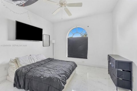 House in Boynton Beach, Florida 3 bedrooms, 173.17 sq.m. № 2087792 - photo 21