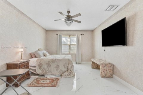 House in Boynton Beach, Florida 3 bedrooms, 173.17 sq.m. № 2087792 - photo 25