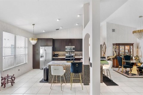 House in Boynton Beach, Florida 3 bedrooms, 173.17 sq.m. № 2087792 - photo 15