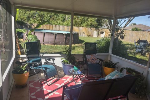 Casa en venta en Port St. Lucie, Florida, 3 dormitorios, 134.34 m2 № 2079668 - foto 14