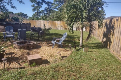 Casa en venta en Port St. Lucie, Florida, 3 dormitorios, 134.34 m2 № 2079668 - foto 16