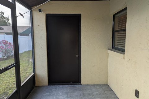 Condo in Winter Haven, Florida, 2 bedrooms  № 1783557 - photo 11