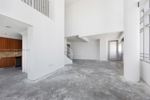 Купить кондоминиум в Майами, Флорида 3 спальни, 230.86м2, № 1706623 - фото 6