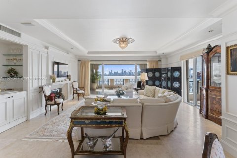 Condo in Miami Beach, Florida, 3 bedrooms № 2281615 - photo 6