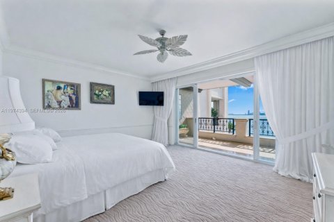 Condo in Miami Beach, Florida, 3 bedrooms № 2281615 - photo 19