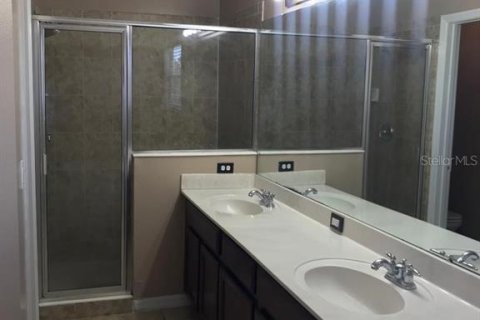 Casa en venta en Kissimmee, Florida, 4 dormitorios, 222.32 m2 № 1674129 - foto 21
