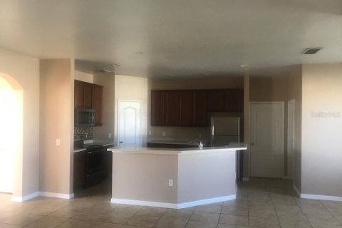 Casa en venta en Kissimmee, Florida, 4 dormitorios, 222.32 m2 № 1674129 - foto 10