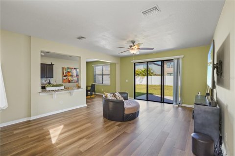 Villa ou maison à vendre à Riverview, Floride: 3 chambres, 171.4 m2 № 1810621 - photo 4