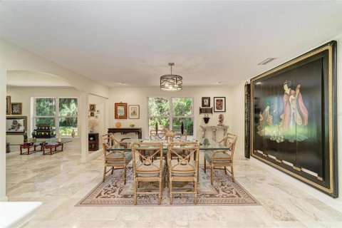 House in Bradenton, Florida 4 bedrooms, 358.32 sq.m. № 2112336 - photo 12