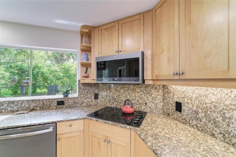 House in Bradenton, Florida 4 bedrooms, 358.32 sq.m. № 2112336 - photo 19