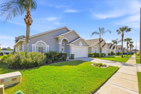 Villa ou maison à vendre à Clermont, Floride: 4 chambres, 132.94 m2 № 2402787 - photo 3