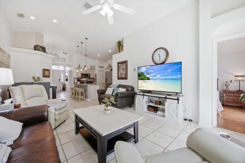 Villa ou maison à vendre à Clermont, Floride: 4 chambres, 132.94 m2 № 2402787 - photo 17