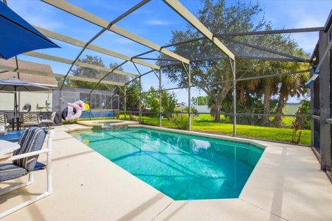 Villa ou maison à vendre à Clermont, Floride: 4 chambres, 132.94 m2 № 2402787 - photo 25