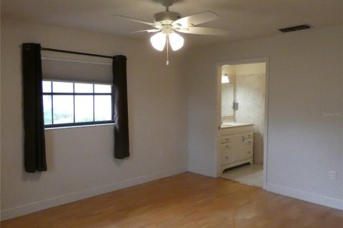 Villa ou maison à louer à Nokomis, Floride: 2 chambres, 165.09 m2 № 2414963 - photo 10