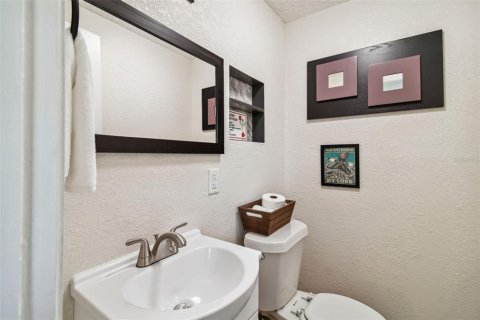 Villa ou maison à vendre à Tampa, Floride: 3 chambres, 114.83 m2 № 2403399 - photo 17