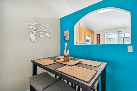 Villa ou maison à vendre à Tampa, Floride: 3 chambres, 114.83 m2 № 2403399 - photo 13